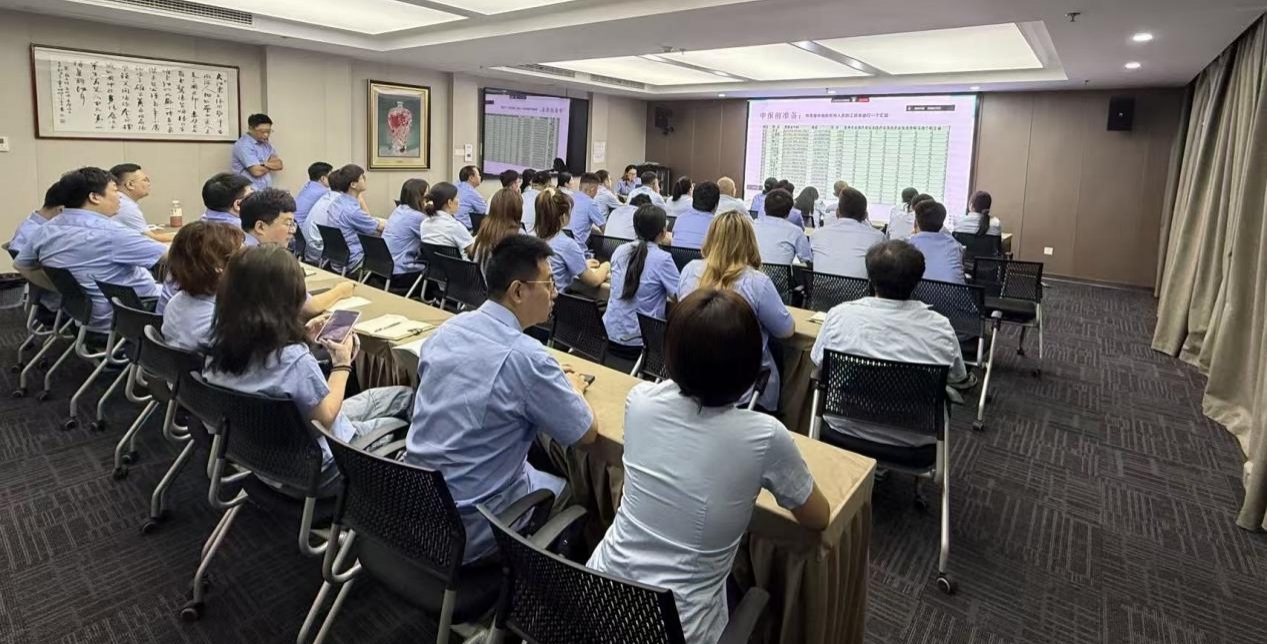 全面提升员工业务能力，夯实企业发展人才基础